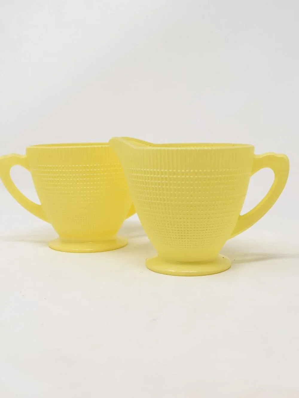 Dominion Glass Saguenay Creamer & Sugar Bowl Yellow 1940s Midcentury Boho Cottag
